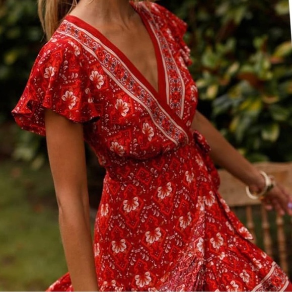 Zesica floral type print wrap dress v-neck short sleeve women’s size L - Picture 15 of 16